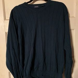 Izod Navy knit sweater